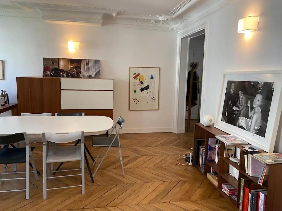 West Livingtrendy Area Spacious 2br Opera Montmartre *