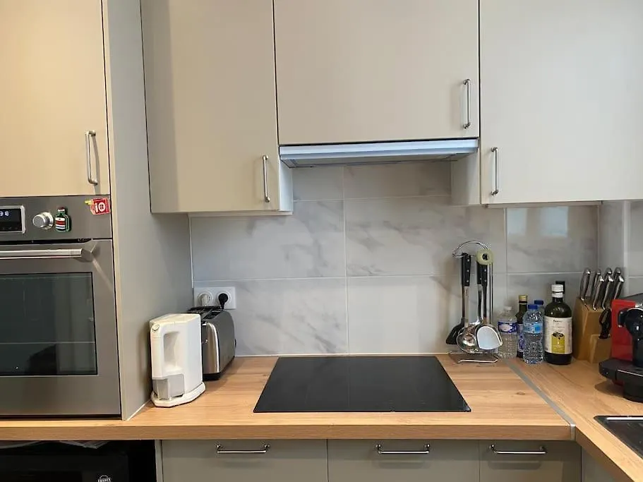 West Livingtrendy Area Spacious 2br Opera Montmartre Apartment Paris